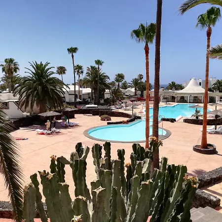 Dino 10 Playa Roca Daire *